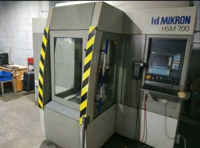 Вертикальный многоцелевой станок с ЧПУ (CNC) MIKRON HSM 700