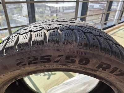   /  Pirelli  r 17 225/50