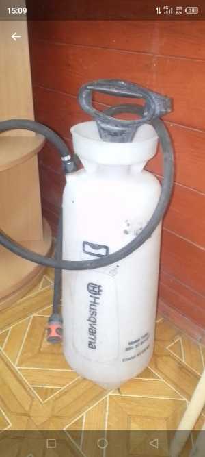 Бачек для бензореза