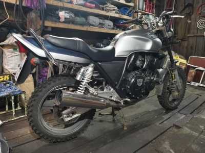 Honda CB 400sf