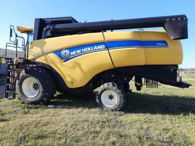 Комбайн New Holland cx9060