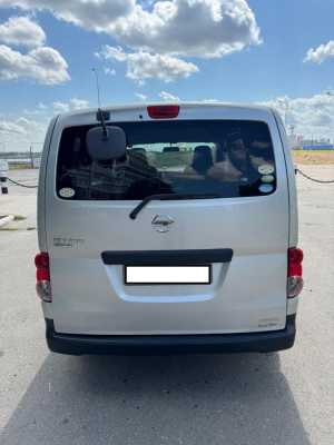 Nissan NV-200, 2013