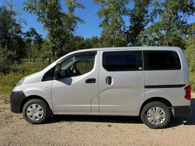 Nissan NV-200, 2013