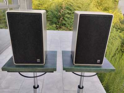 Grundig Super HiFi Box 450 Professional - АС закрытого типа