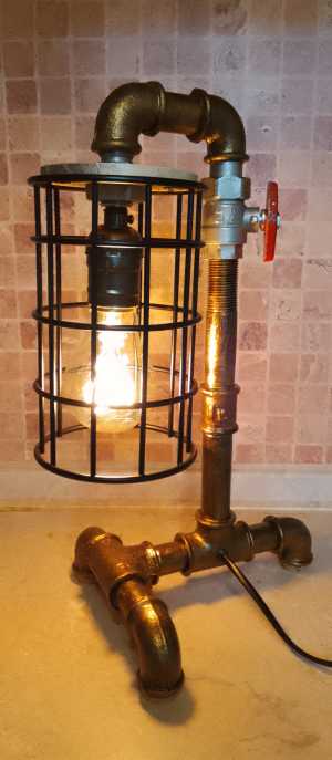 Светильник ЛОФТ из водопроводных труб "Клетка"