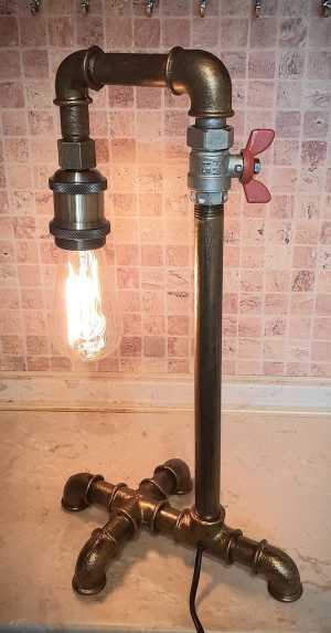 Светильник ЛОФТ из водопроводных труб №3