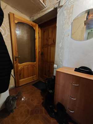Продам г. Бердянск 2-к квартира, 32 м2, 4/4 эт.