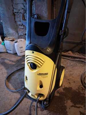 Продам Karcher Professional HD10/21-4S