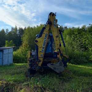 New Holland b115