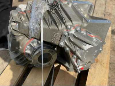 Продам 42127663 Раздаточная коробка Iveco TRAKKER