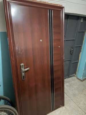 дверь входная б/у