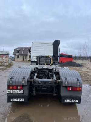 Mercedes Actros 2641