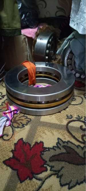 Продам подшипники 4 шт