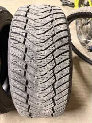 ������ �������� ��� Yokohama Ice Guard IG65 .  235/45/18.