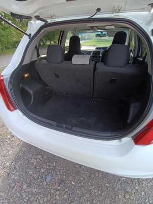 Toyota Vitz, 2012