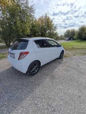 Toyota Vitz, 2012