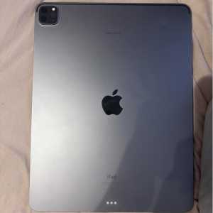 iPad Pro 12.9 2020 4 ��������� 256GB Wi-Fi.