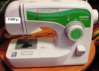 Продам швейную машинку