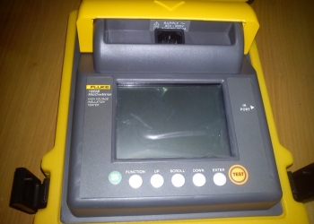 Мегаомметр FLUKE 1550B