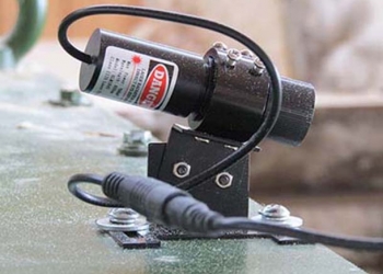 Лазерный указатель ЛУ-100 (лазерная линейка).