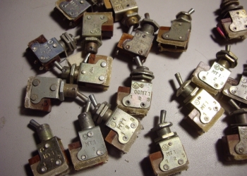 Тумблеры МТ-1,