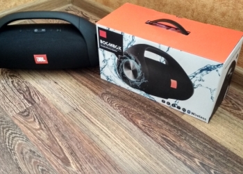 Boombox Jbl колонка + наушники earpods в подарок