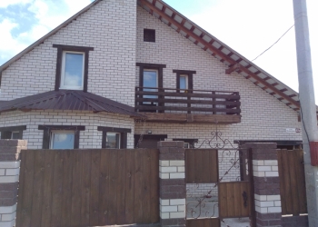 Продаю дом 190 м2 в п. Октябрьский