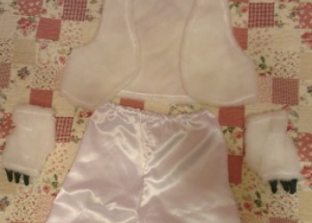 Новогодний костюм белого медведя