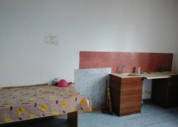 сдам в аренду общежитие для рабочих бригад на 100 чел.