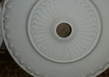 Розетка под люстры б/у