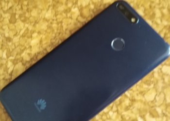 Продаю телефон Huawei Y6