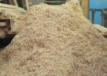 Стружка на подстилку.