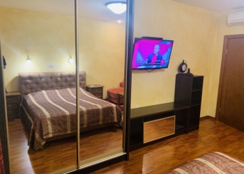 1-к квартира, 48 м2, 1/9 эт.