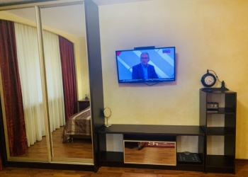 1-к квартира, 48 м2, 1/9 эт.