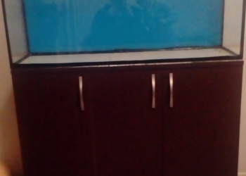 Аквариум с тумбочкой