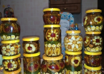 Полезный пчело продукт