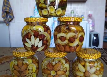 Полезный пчело продукт