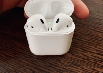Наушники Airpods