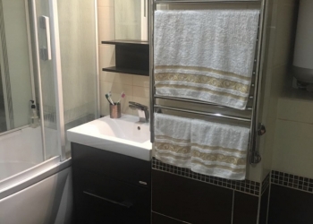 3-к квартира, 90 м2, 4/5 эт.