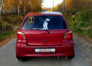Toyota Vitz, 2001