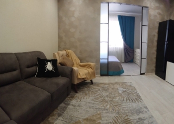 1-к квартира, 50 м2, 17/20 эт.