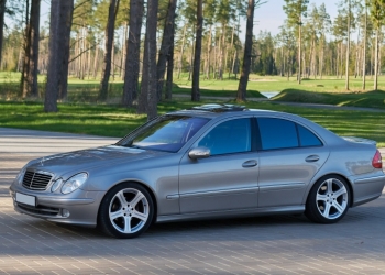 Mercedes E-класс, 2004