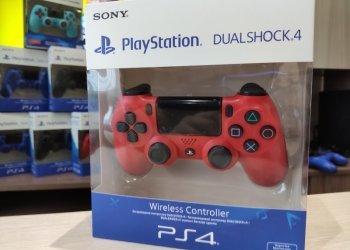 Sony PS 4 джойстик / геймпад