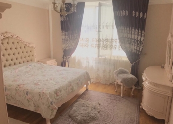3-к квартира, 100 м2, 4/4 эт.