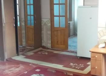 3-к квартира, 54 м2, 3/5 эт.