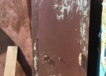 Продам шкаф-сейф, метал. СССР.