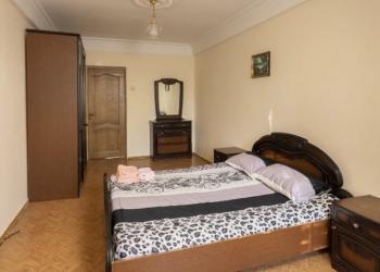 2-к квартира, 55 м2, 1/5 эт.
