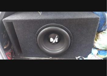 Продам сабвуфер