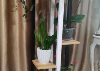 Подставка для цветов