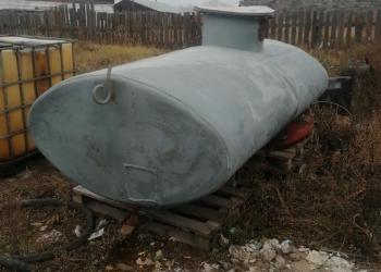 Емкость 2000л